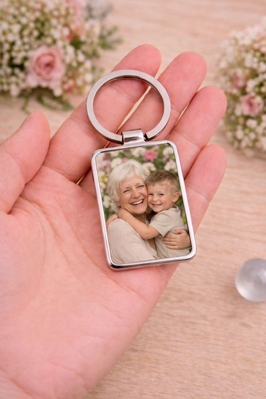 Personalized Picture Keychain — A Meaningful Photo Gift for Mom & Grandma